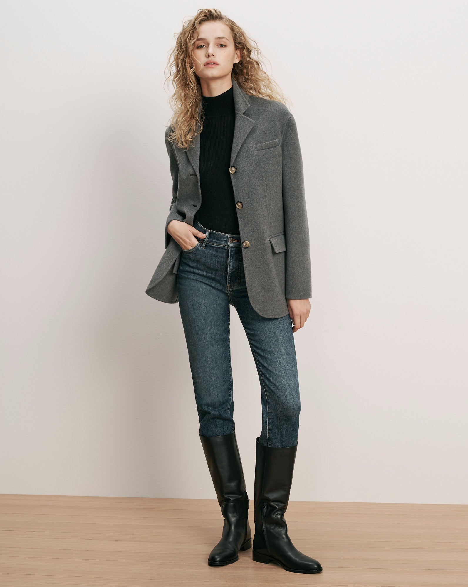 Veronica Beard Milla cropped straight-leg jeans in Roadside Blue